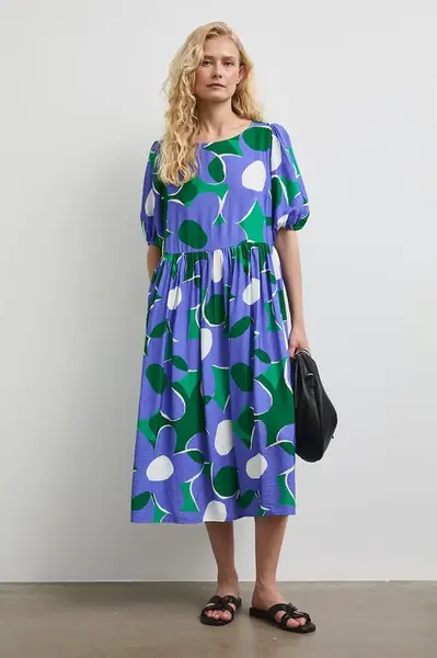 Medicine šaty oversize s viskózou