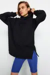 Trendyol černá oversized pletená mikina s kapucí z viskózy
