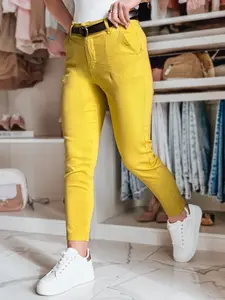 Dámske slim fit nohavice TAIRONIK s opaskom, horčicové