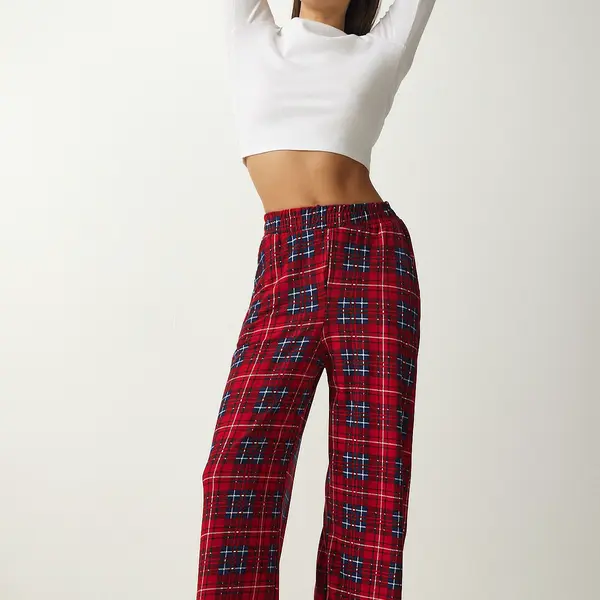 Happiness İstanbul Women's Burgundy Patterned Soft Textured Knitted Pajamas