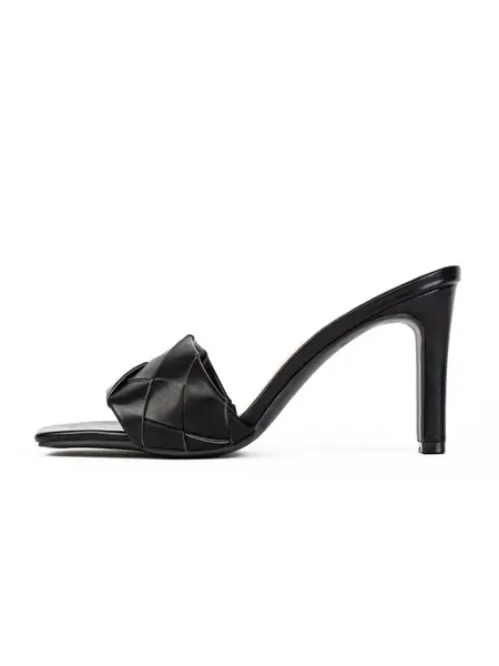 Celena Šľapky 'Cully'  čierna