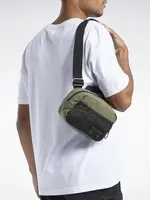 Reebok - Taška cez rameno CL Outdoor S
