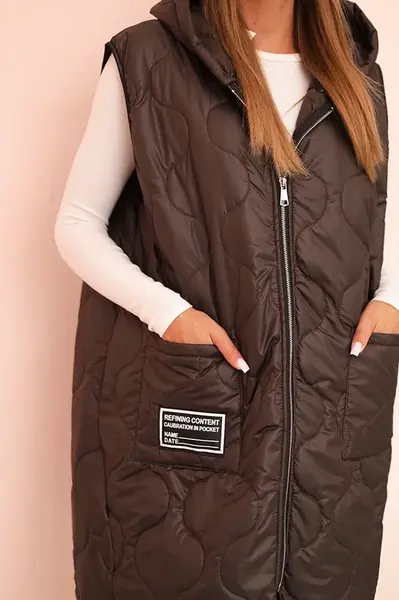 Kesi Włoski Dámská prošívaná vesta Plus Size s kapucí na zip mocca