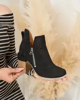 Resti Black openwork stiletto boots Veviret