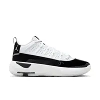 Jordan Max Aura 7 44