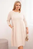 Plus size dámske šaty s vreckami béžové