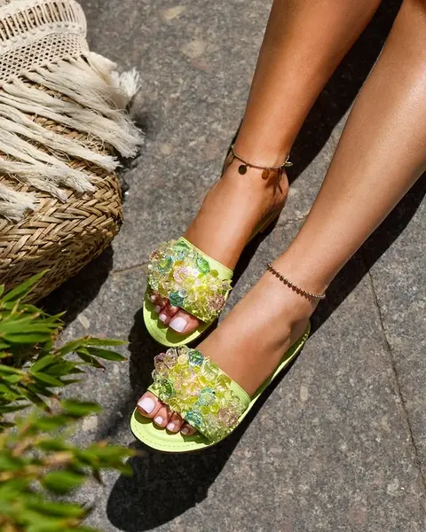 Neonové dámské žabky s barevnými krystaly