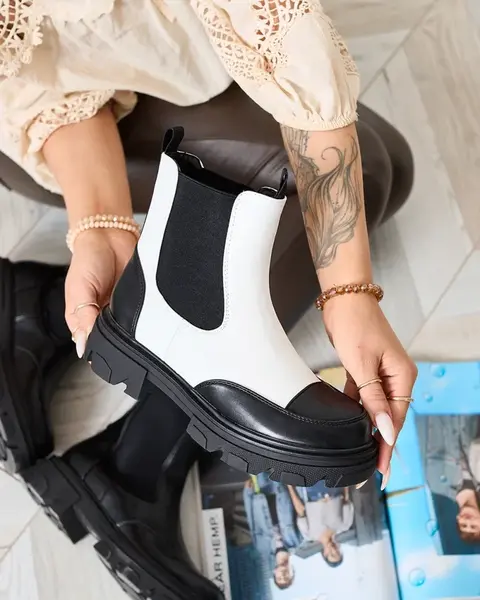 Resti White women's Userrus boots