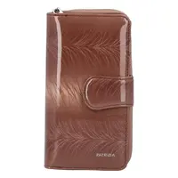 Lakovaná dámská prostorná peněženka Beatrici, zemitá