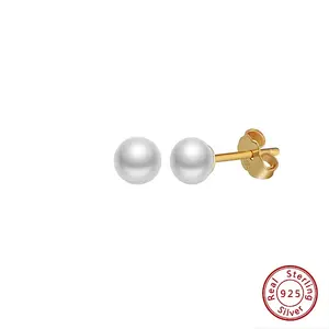 Round Natural Pearl Stud Earrings