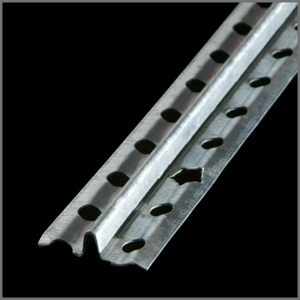 Profil podomietkový TopKraft 6 mm 2,6 m
