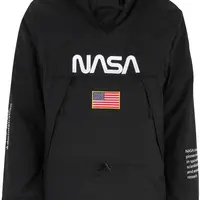 Čierna vetrovka NASA