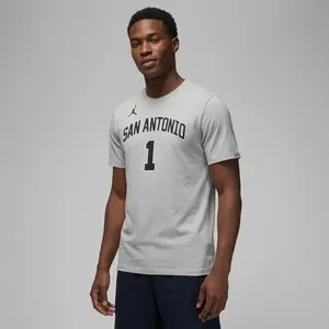 Nike SA Spurs Essentials T-shirt XL