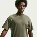Nike Standard Issue S