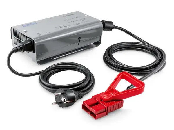 Kärcher - Nabíječka pro akumulátory 24 V 6.654-329.0