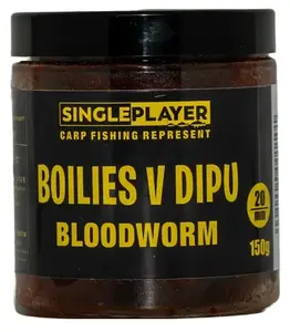 Singleplayer boilies v dipu bloodworm 150 g 20 mm