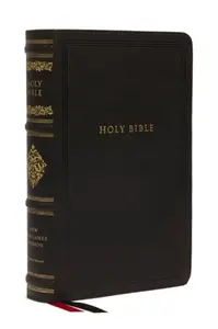 NKJV Large Print Reference Bible, Black Leathersoft, Red Letter, Comfort Print (Sovereign Collection) - Thomas Nelson