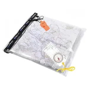 TREKMATES SET Pouzdro na mapu, kompas a píšťalka, transparentní, velikost