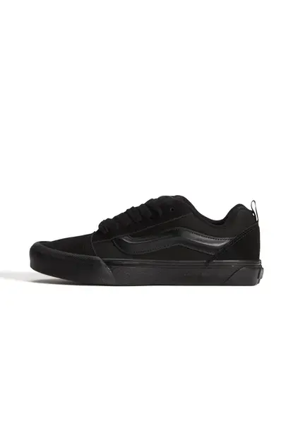 VANS Nízke tenisky 'Knu Skool'  čierna