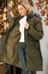 Z6774 DEWBERRY DÁMSKÝ KABÁT HLADKÝ KHAKI
