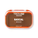 Trouble Maker Pudrový bronzer Rascal Powder Bronzer 4,5 g Outlaw