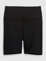 GapFit Elastic Shorts - Women