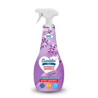 Coccolatevi čistič na okna a povrchy Japonská vistárie 750 ml