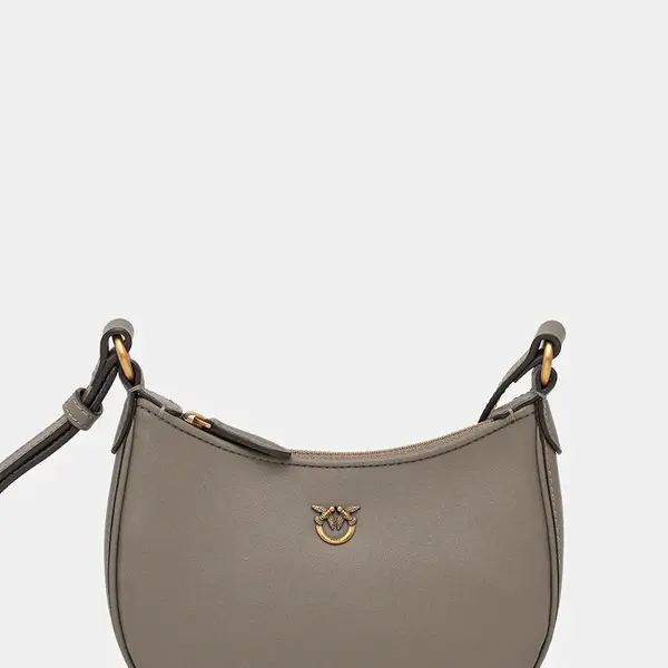 Kožená kabelka Pinko