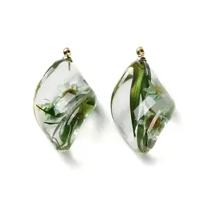 Inner Dried Flower Transparent Resin Pendants