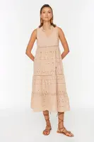 Dámské šaty Trendyol Brode