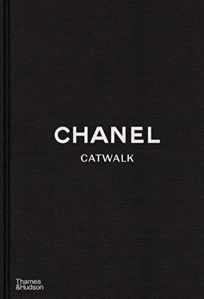 Chanel Catwalk - Adélia Sabatini, Patrick Mauriès