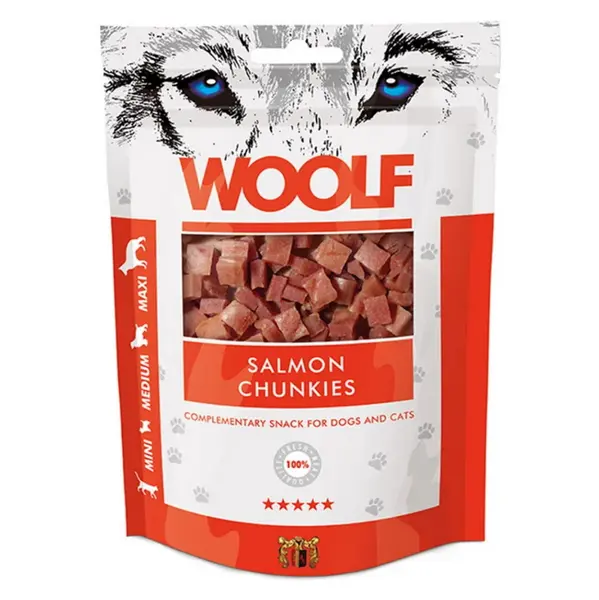 WOOLF Salmon chunkies pochoutka pro psy a kočky 100 g