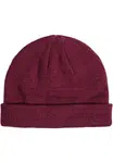 Short knitted cap in chestnut color