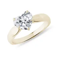 Prsten ve zlatě s lab grown diamantem ve tvaru srdce KLENOTA