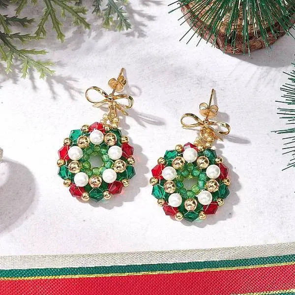 Christmas Wreath Glass Dangle Stud Earrings