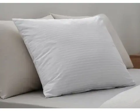 Vankúš Satin Deluxe 70x90 cm, prúžky%