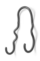 Nástěnný věšák ferm LIVING Curvature černá barva