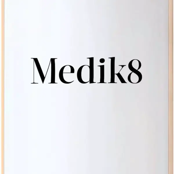 Medik8 Exfoliační PHA tonikum Press & Glow (Daily Exfoliating PHA Tonic) 200 ml