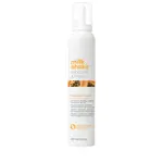 Milk Shake Hydratační bezoplachová pěna na vlasy Moisture & More (Whipped Cream) 200 ml
