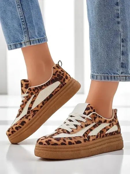 Resti Women's sports sneakers Detti