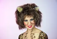 Dámska parochna hnedá s mačačími ušami