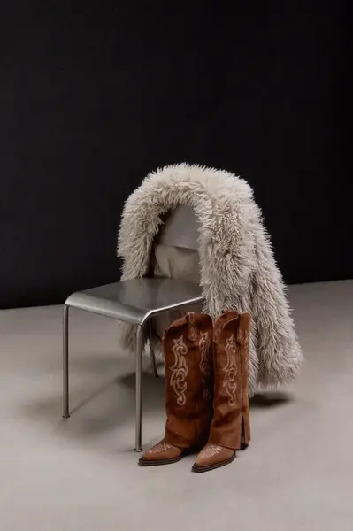 Semišové kovbojské boty Answear.LAB