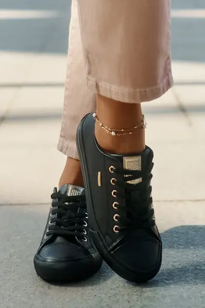 BIG STAR SHOES Dámské Tenisky Z Eko Kůže Big Star