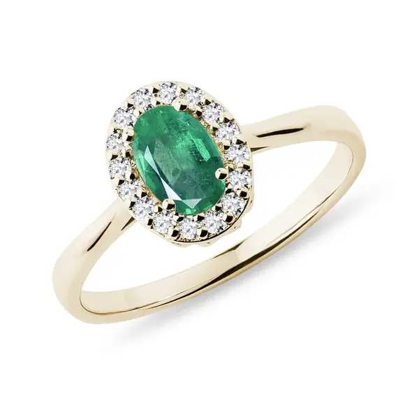 Zlatý prsteň s oválnym smaragdom a diamantmi KLENOTA