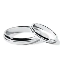 Sada snubních drážkových prstenů s diamanty v bílém zlatě KLENOTA