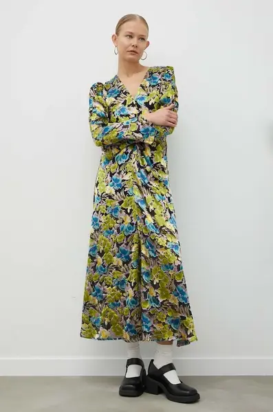 Šaty s příměsí hedvábí Gestuz Floria