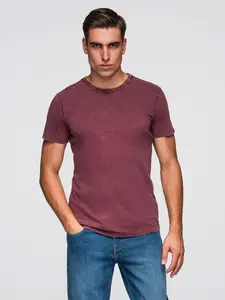 Ombre Men's T-shirt with wash effect - burgundy