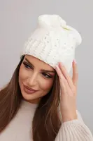 Dámská zimní čepice Kesi s flitry a copem