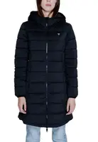 Dámská zimní bunda Guess