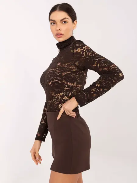 Hnědé sportovní kraťasy